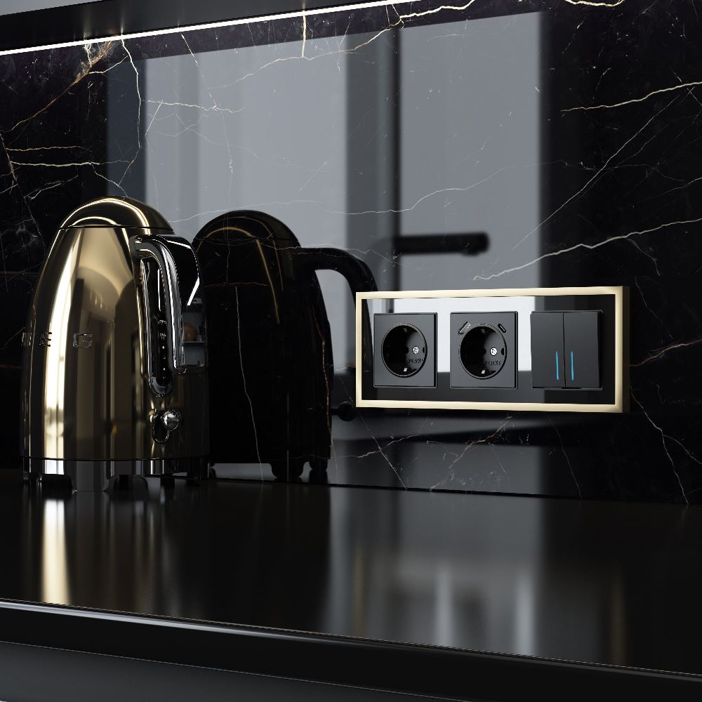 Рамка акриловая Werkel Baguette на 3 поста Черный / Латунь W0032852 — изображение 2