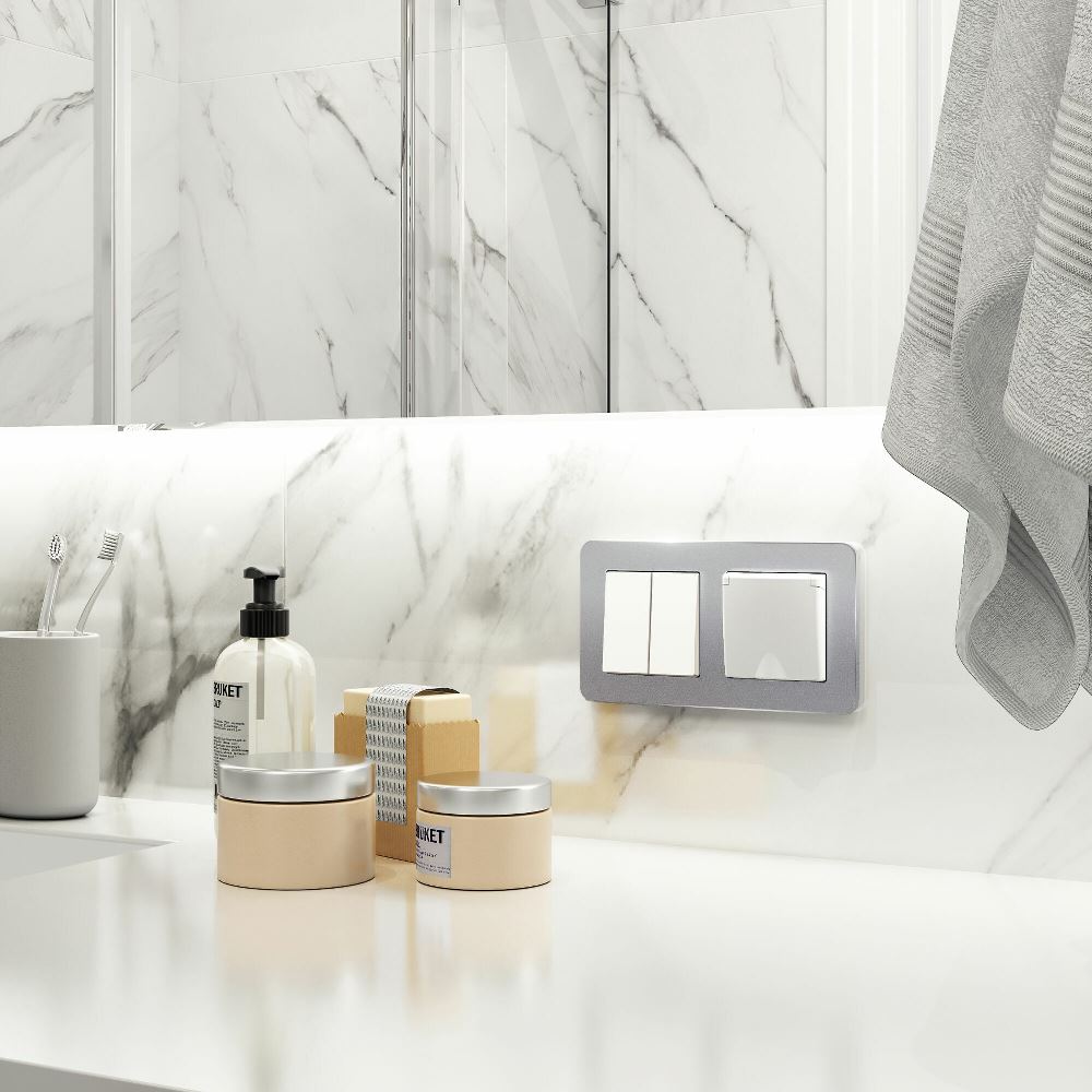 Розетка встраиваемая Werkel с заземлением, шторками и защитной крышкой Белый матовый W1171261 — изображение 3