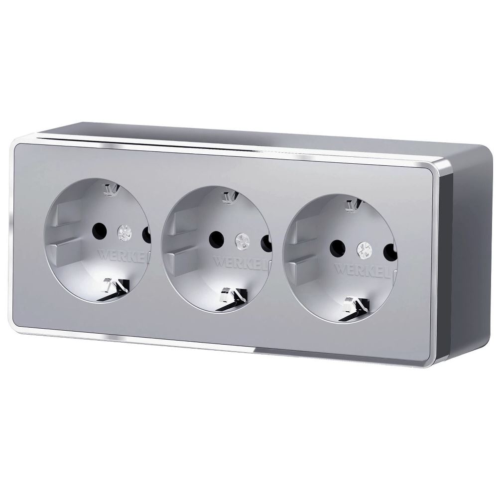 Розетка накладная тройная Werkel Gallant с заземлением и шторками Серебряный W5073106